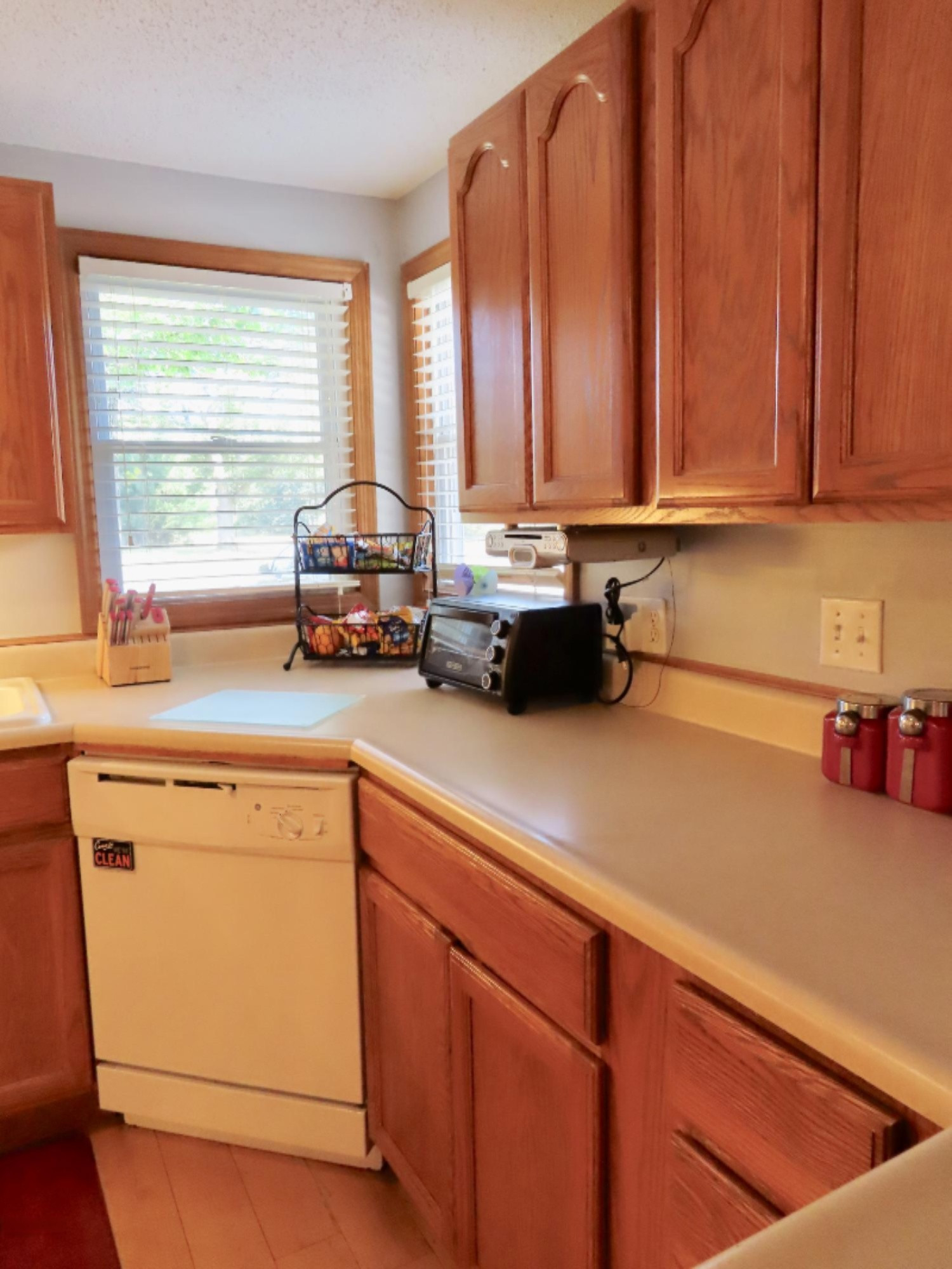 3101 MacArthur Road Muskegon, MI 49442 - Photo 15 of 50 B6D3E1FA-B81D-49F4-B1C7-D5AB28A2B4B4