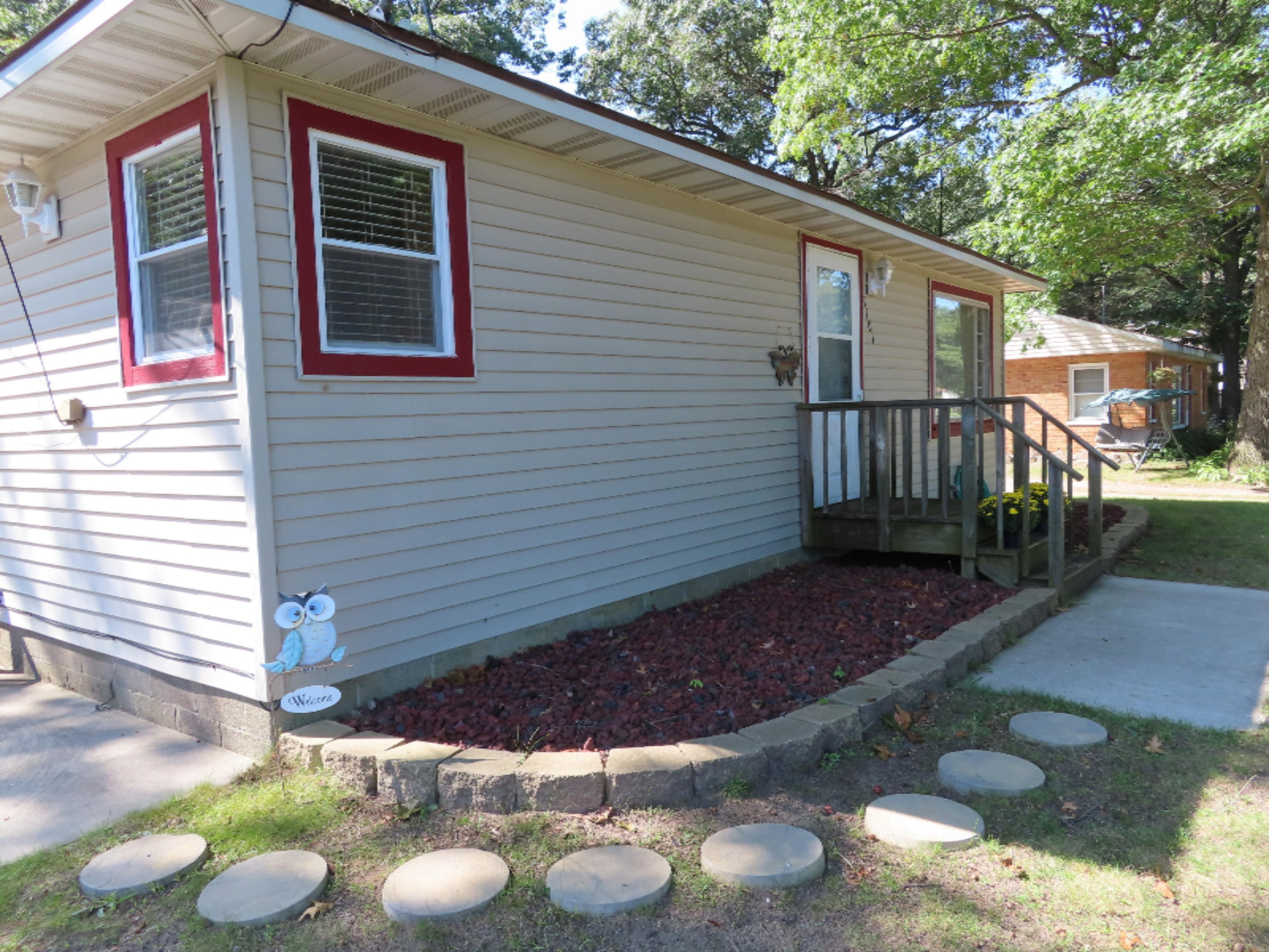 3101 MacArthur Road Muskegon, MI 49442 - Photo 6 of 50 E7A2B391-996A-4055-8D19-F01233BD327A