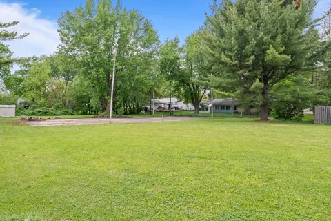 $399,000 | 417 West Geneva Street, Elkhorn, WI 53121
