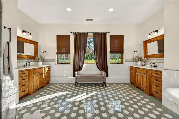 $1,795,000 | 12370 Via Il Prato, Clovis, CA 93619