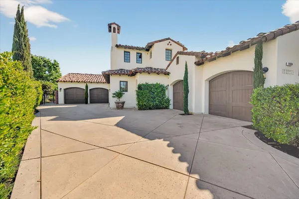 $1,795,000 | 12370 Via Il Prato, Clovis, CA 93619
