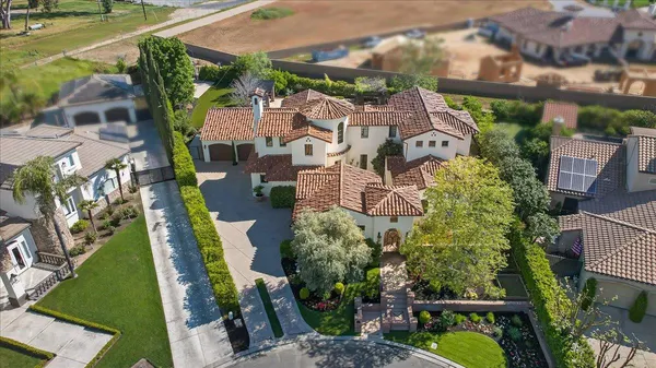 $1,795,000 | 12370 Via Il Prato, Clovis, CA 93619