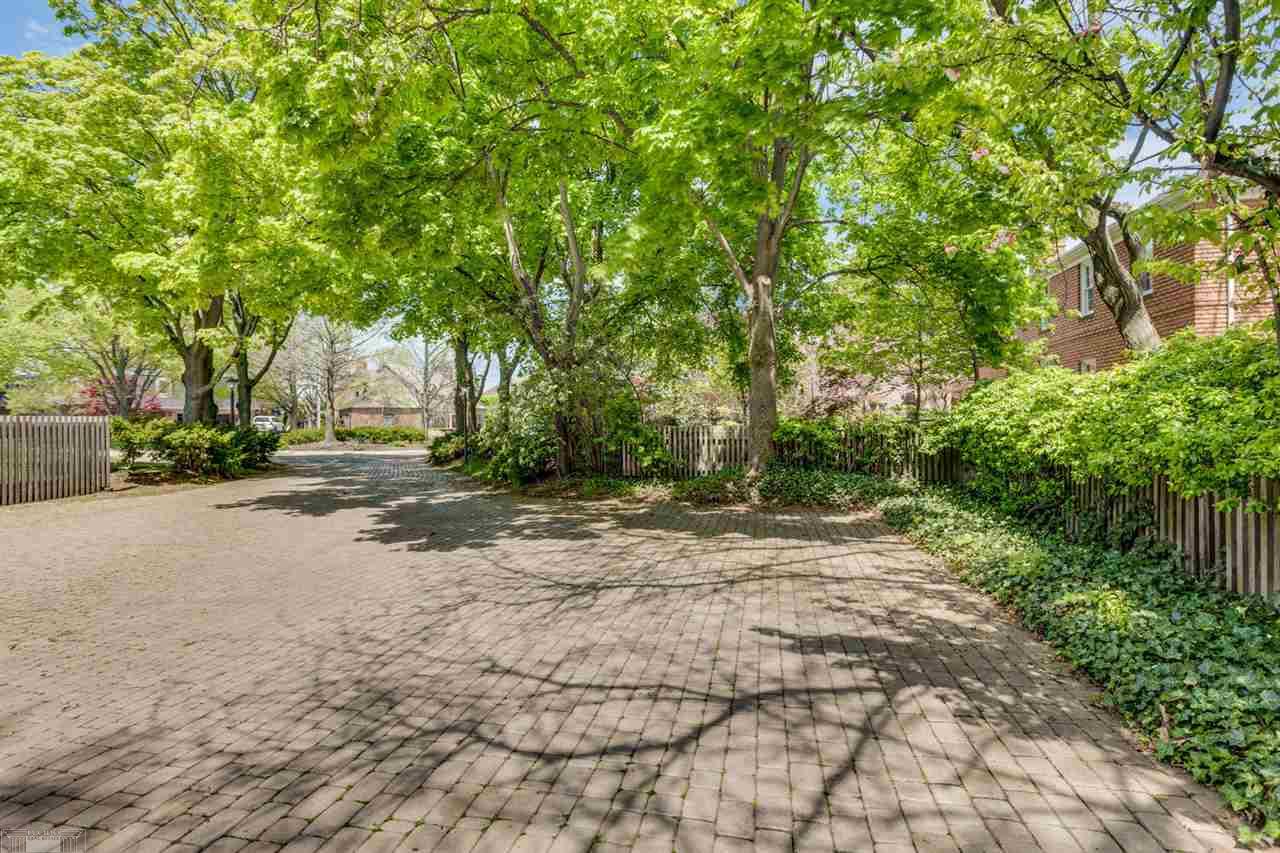 735 Lake Shore Road Grosse Pointe Shores, MI 48236 - Photo 82 of 98