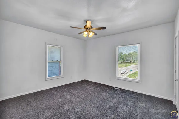 $125,000 | 1017 Southwest 16th Street, Topeka, KS 66604
