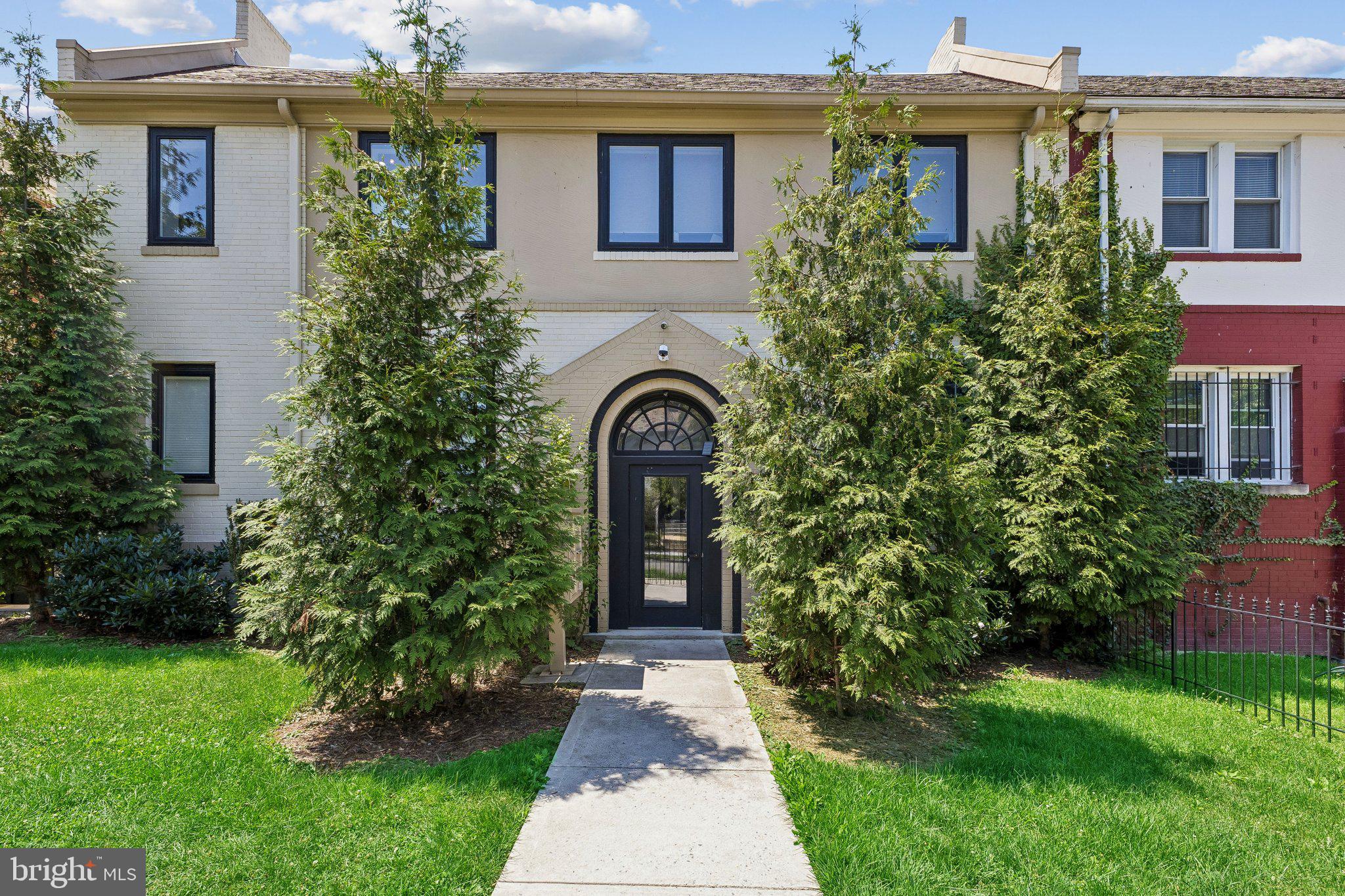 1273 Simms Place Northeast, Unit 3 Washington, DC 20002 - Photo 1 of 25 1273 Simms Pl NE - Welcome Home!