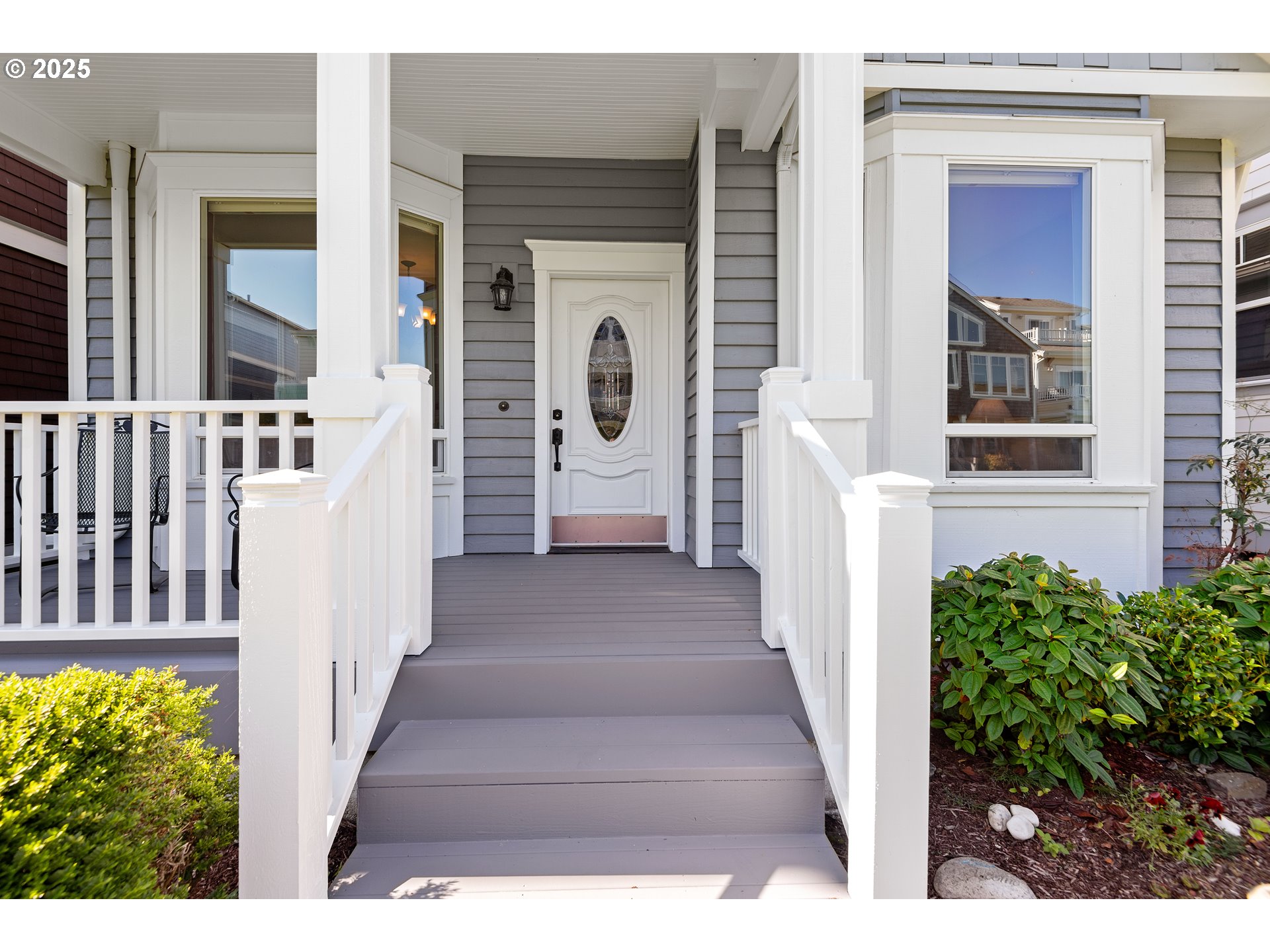260 Round House Road Astoria, OR 97103 - Photo 3 of 37 a view of entryway with a front door