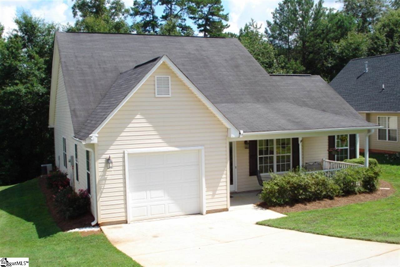 46 Ridge Road Greenville, SC 29617 - Photo 1 of 1