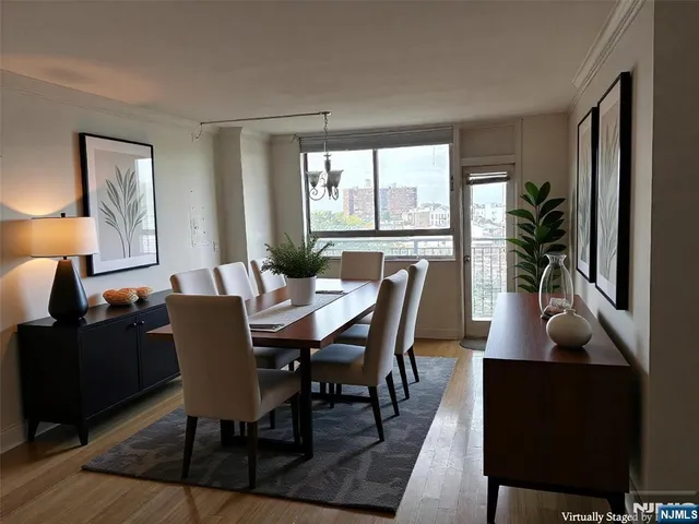 $285,000 | 100 Manhattan Avenue, Union City, NJ 07087