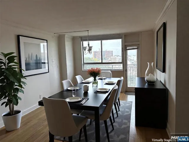 $285,000 | 100 Manhattan Avenue, Union City, NJ 07087