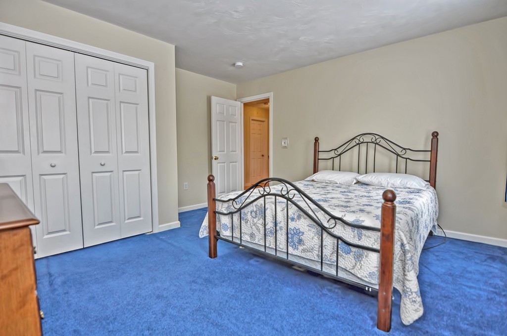 15 Cadman Road Mendon, MA 01756 - Photo 26 of 30 Gallery Image 26
