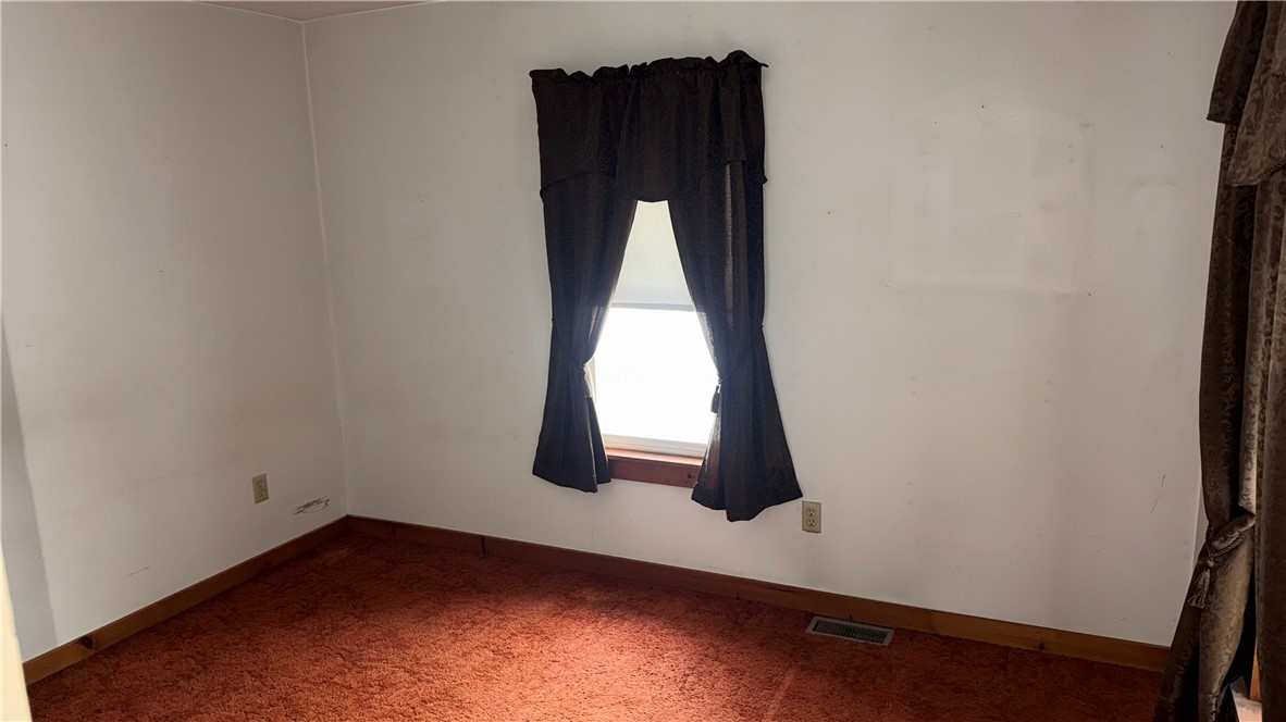 6242 Knowlesville Road Alabama, NY 14013 - Photo 11 of 36 Second Bedroom