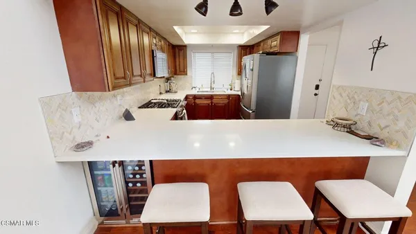 $2,900 | 5123 Longfellow Way, Oxnard, CA 93033