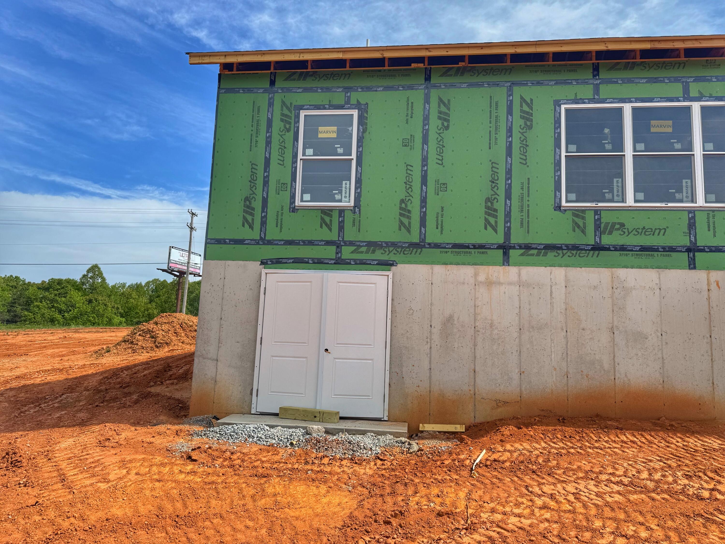 2796 Scruggs Road Moneta, VA 24121 - Photo 7 of 11 a view of outdoor space and yard