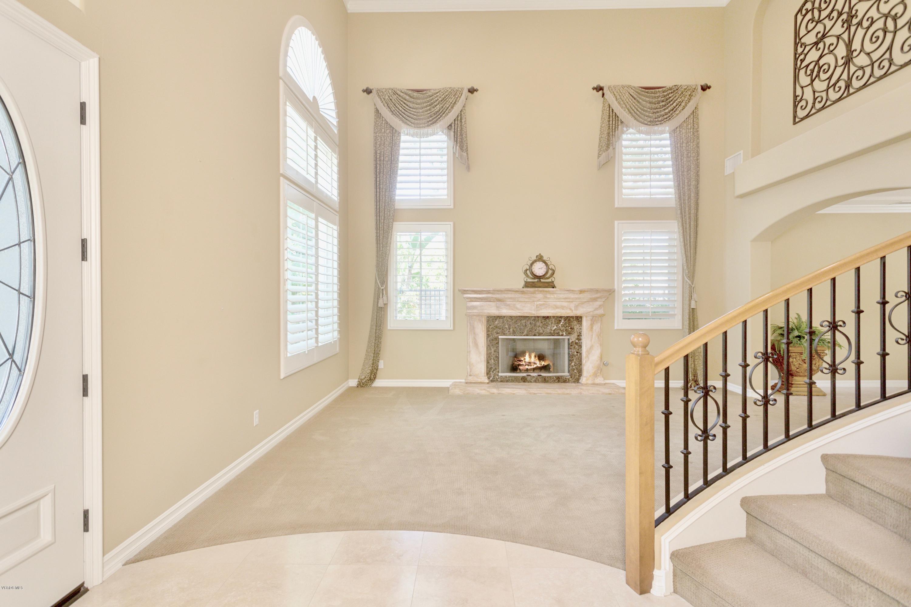 674 Longbranch Road Simi Valley, CA 93065 - Photo 9 of 45 Longbranch62