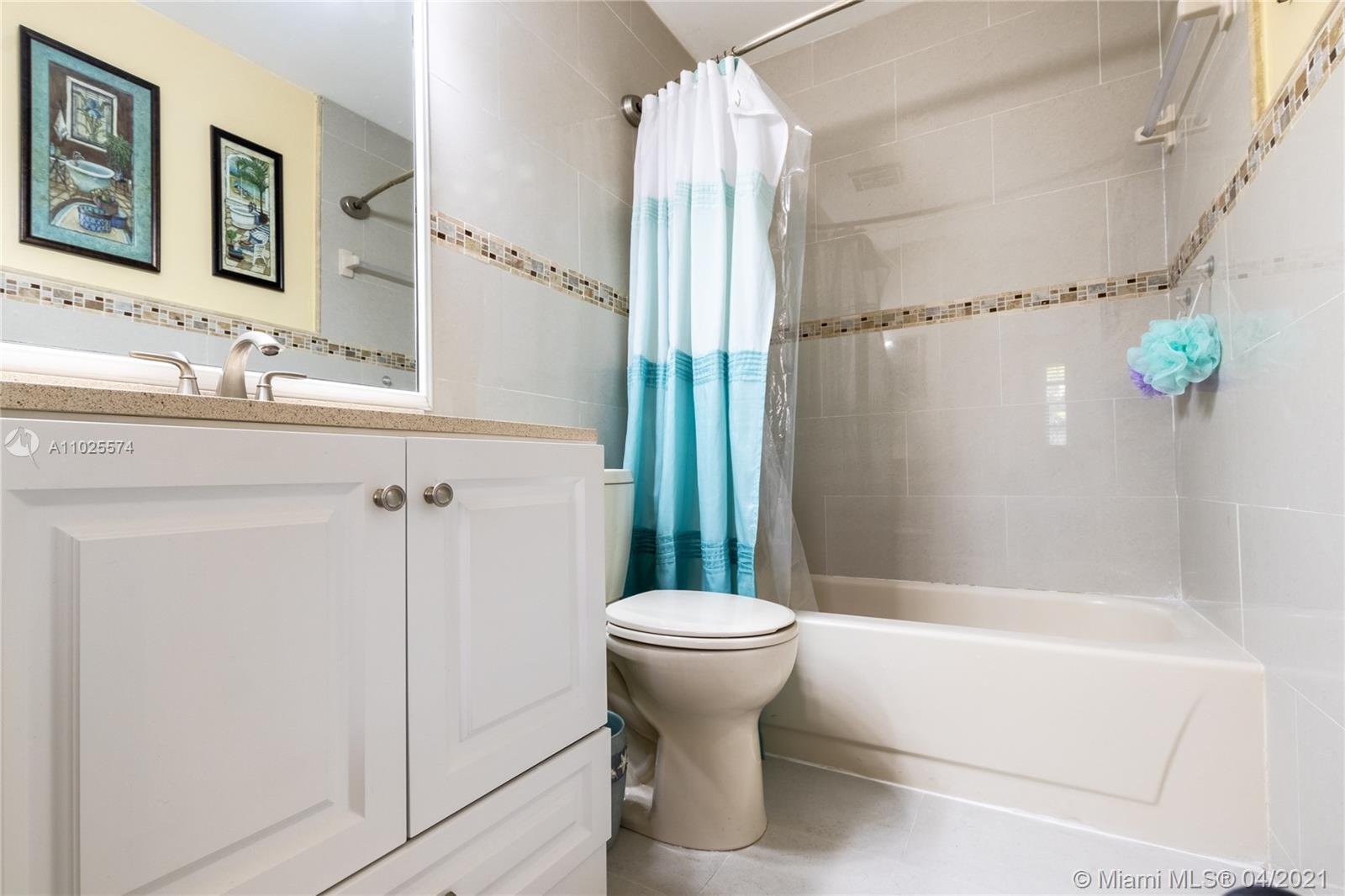 3411 Foxcroft Road Miramar, FL 33025 - Photo 31 of 32 Gallery Image 31