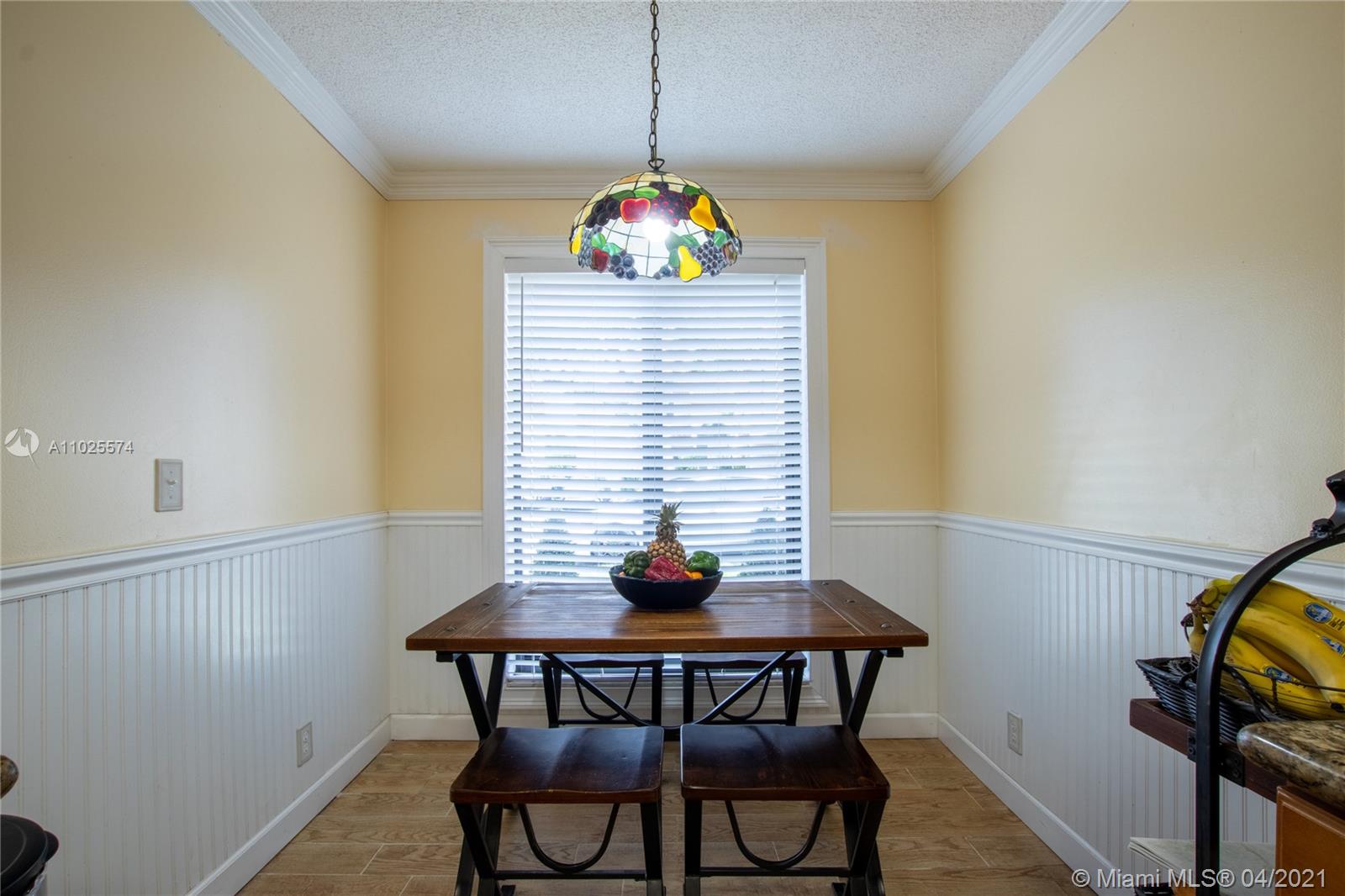 3411 Foxcroft Road Miramar, FL 33025 - Photo 9 of 32 Gallery Image 9