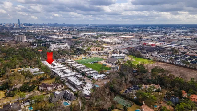 $315,000 | 2224 South Piney Point Road, Unit 218, Houston, TX 77063