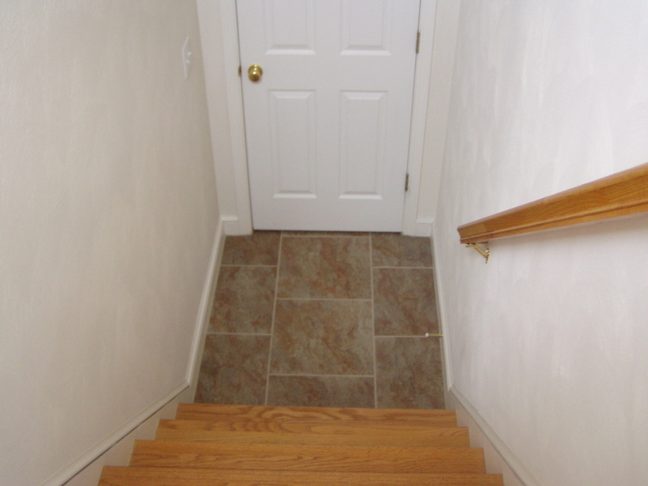 705 North Mill Road Salem, VA 24153 - Photo 23 of 35 Hardwood Steps leading to Lower Level