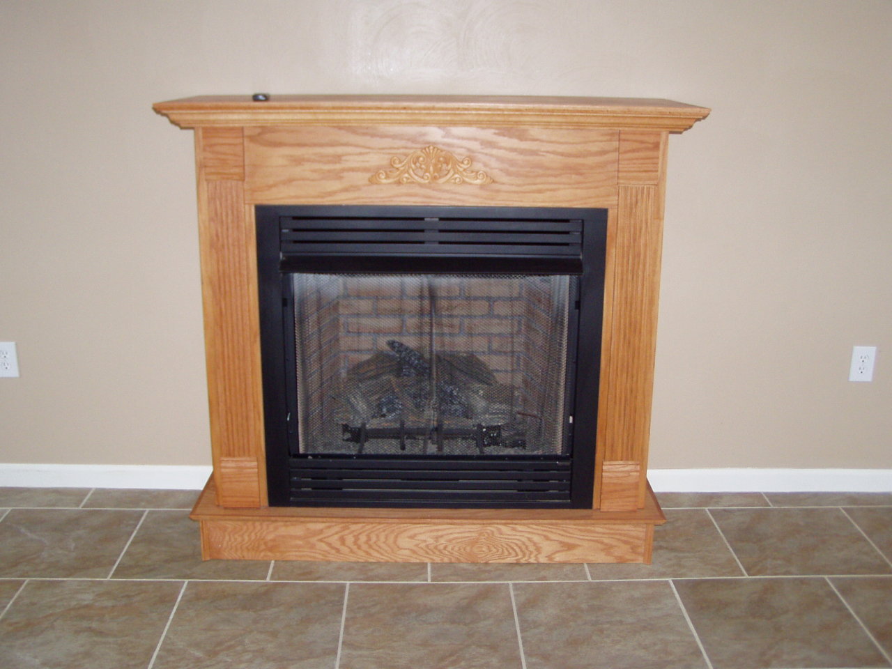 705 North Mill Road Salem, VA 24153 - Photo 27 of 35 Family Room Gas Log Fireplace