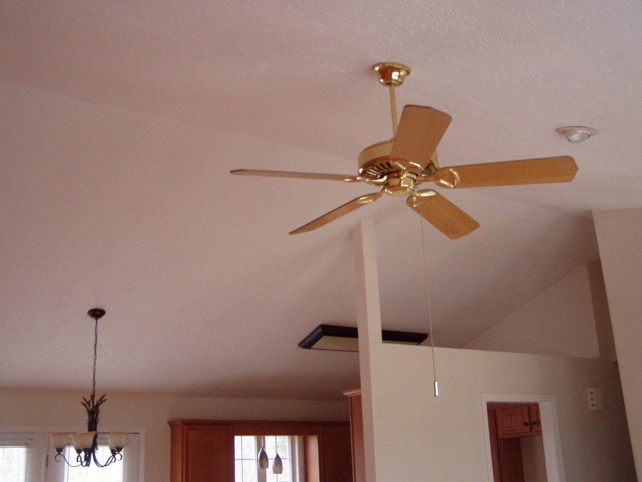 705 North Mill Road Salem, VA 24153 - Photo 6 of 35 Cathedral Ceiling in Great Rm & Kitchen
