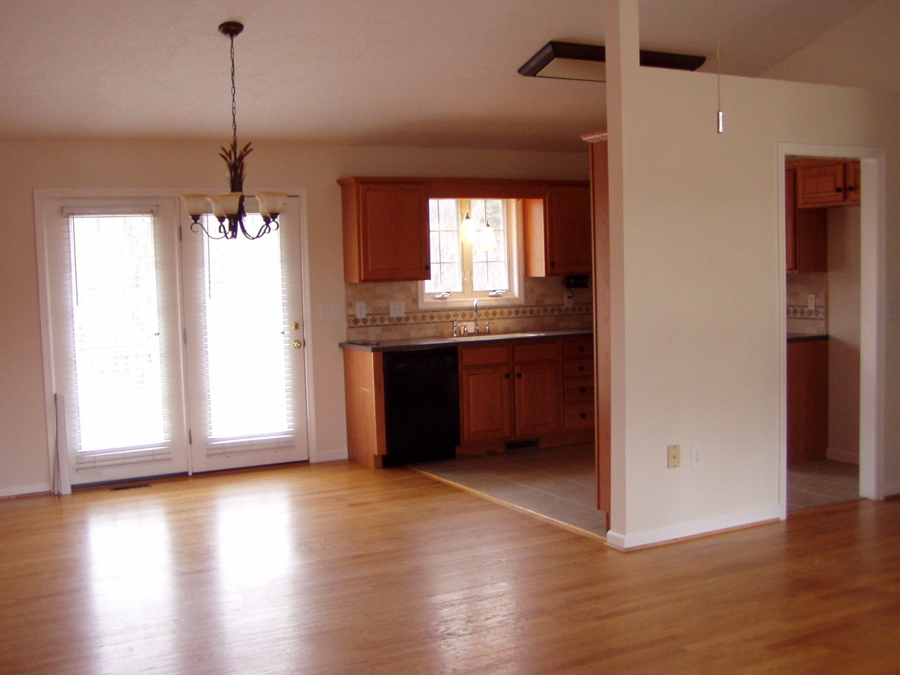 705 North Mill Road Salem, VA 24153 - Photo 7 of 35 Dining Area and Kitchen View