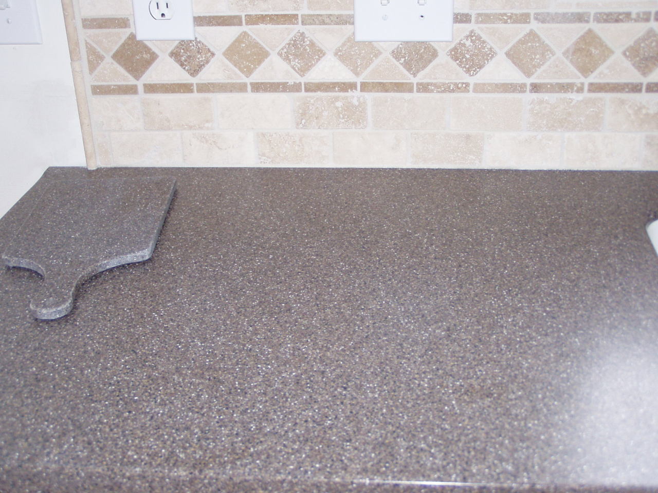 705 North Mill Road Salem, VA 24153 - Photo 8 of 35 New Corian Counters in Kitchen