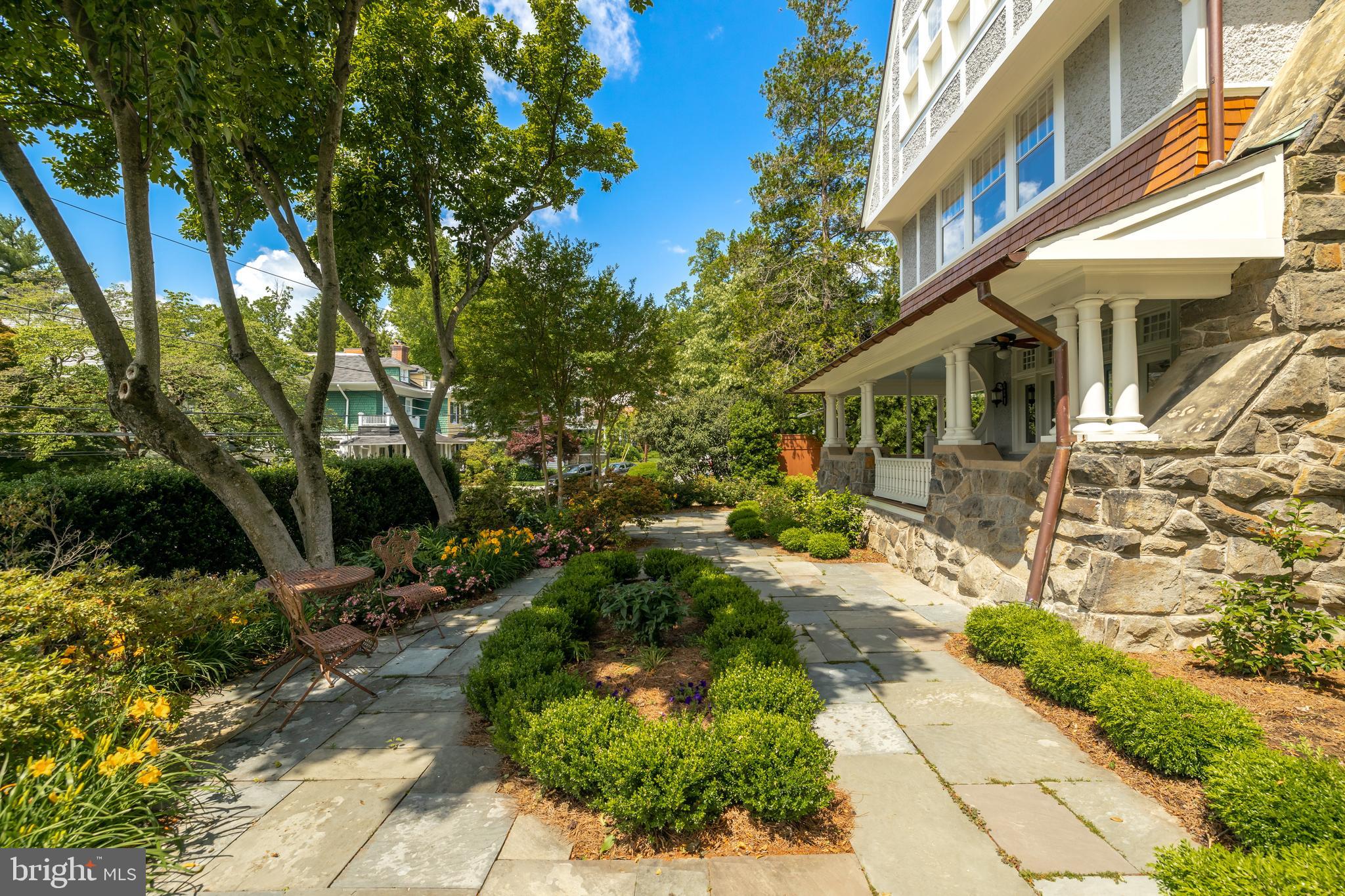 2941 Newark Street Northwest Washington, DC 20008 - Photo 2 of 35