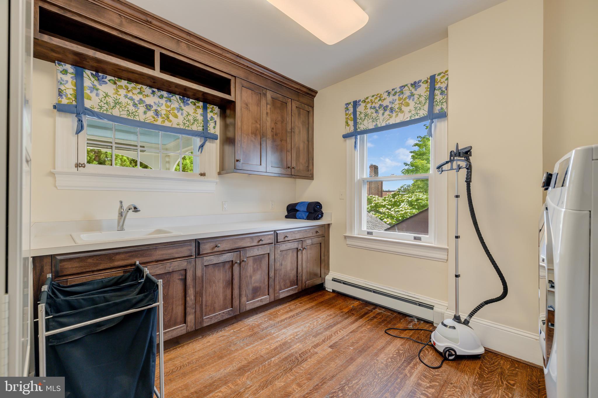 2941 Newark Street Northwest Washington, DC 20008 - Photo 28 of 35