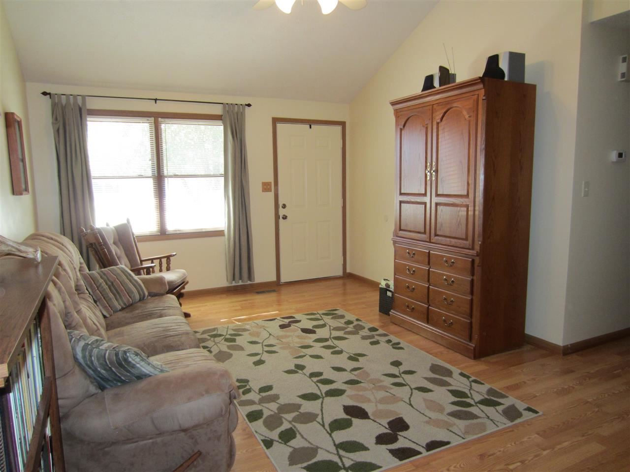 6044 Summit Pointe Way Newburgh, IN 47630 - Photo 2 of 21 Gallery Image 2