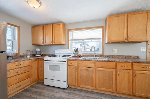 $143,500 | 1108 America Avenue Northwest, Bemidji, MN 56601