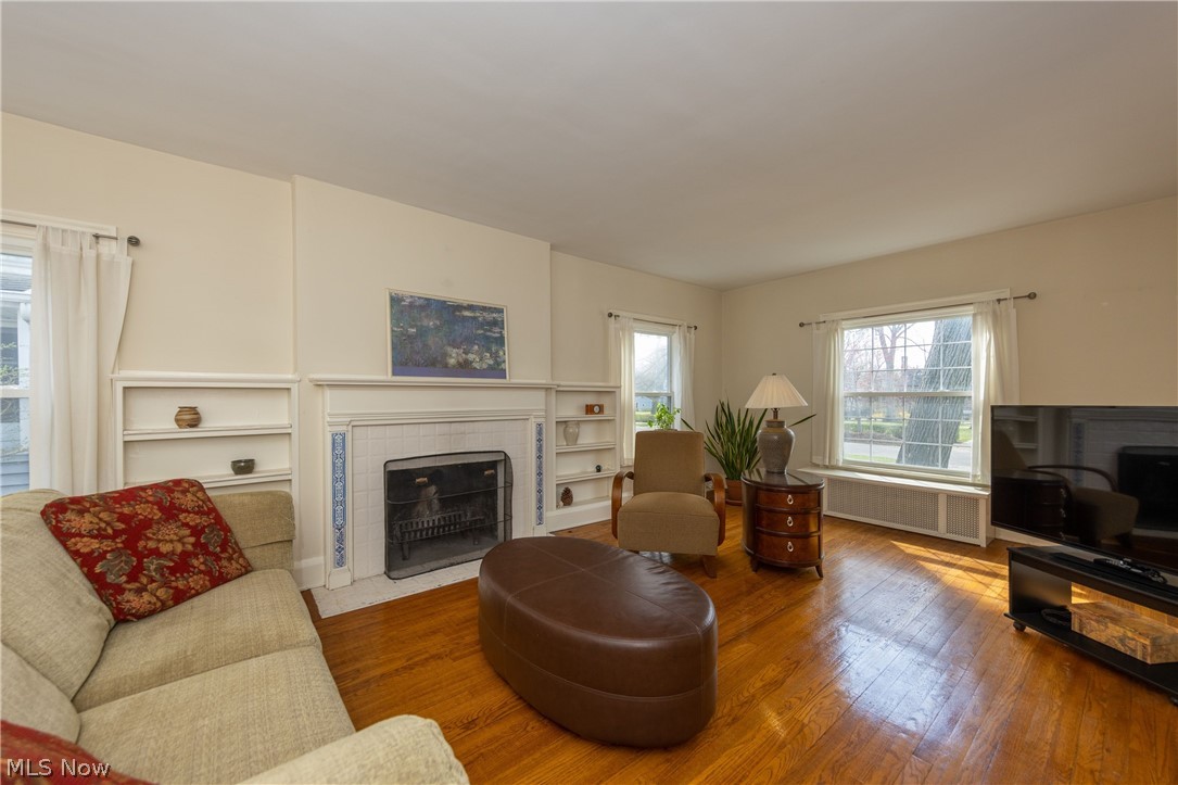 2233 South Overlook Road Cleveland, OH 44106 - Photo 3 of 15 Gallery Image 3