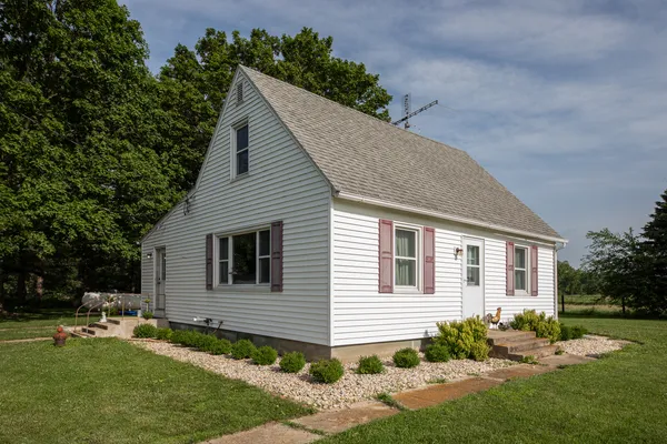 $1,480,050 | 21665-2280 County Road 2280 East, Princeton, IL 61356