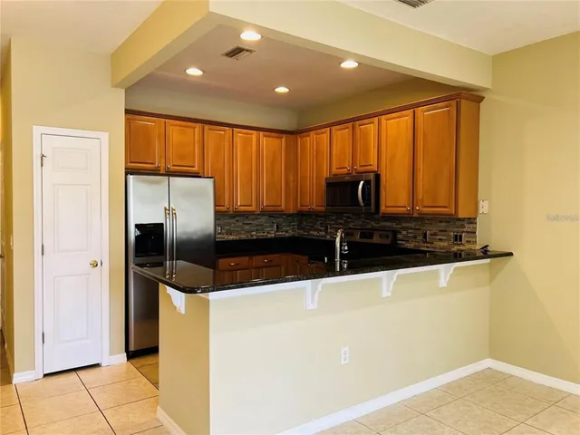 $2,500 | 6881 47th Lane North, Pinellas Park, FL 33781