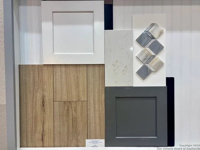 $527,256 | 3722 Brentwood Elm, San Antonio, TX 78245