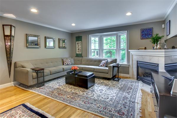 45 Naples Road, Unit 45 Brookline, MA 02446 - Photo 2 of 11