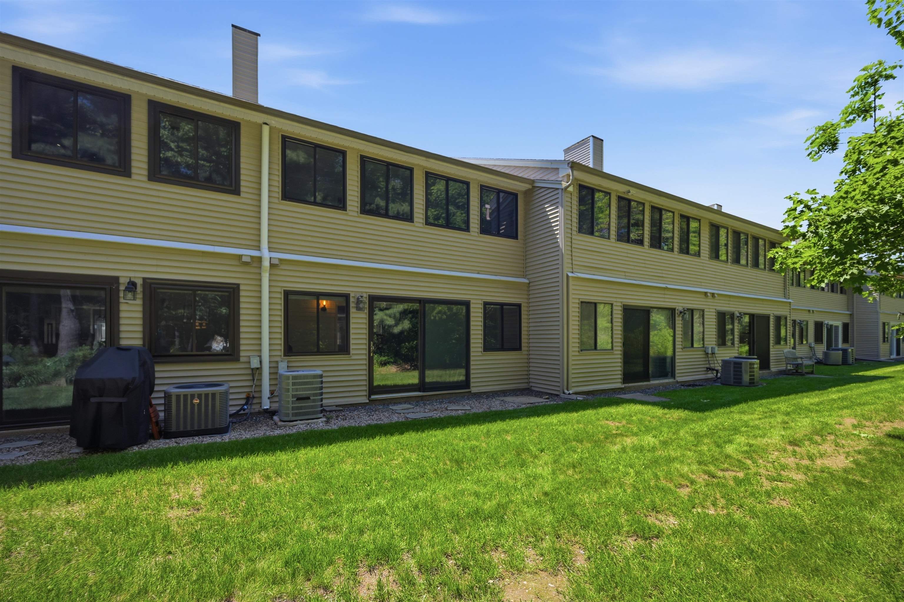 10 Hampton Towne Estates Hampton, NH 03842 - Photo 34 of 39