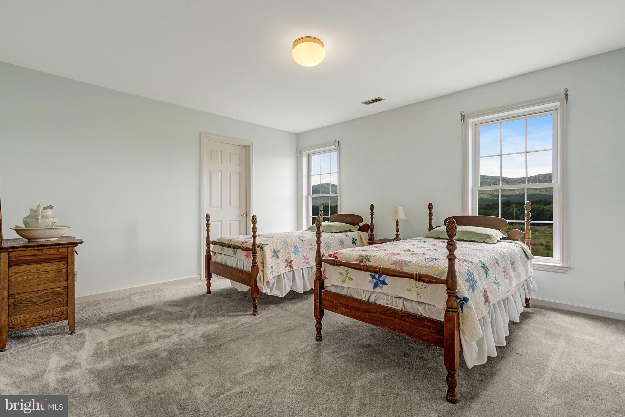142 Mountain Road Front Royal, VA 22630 - Photo 18 of 24 Bedroom