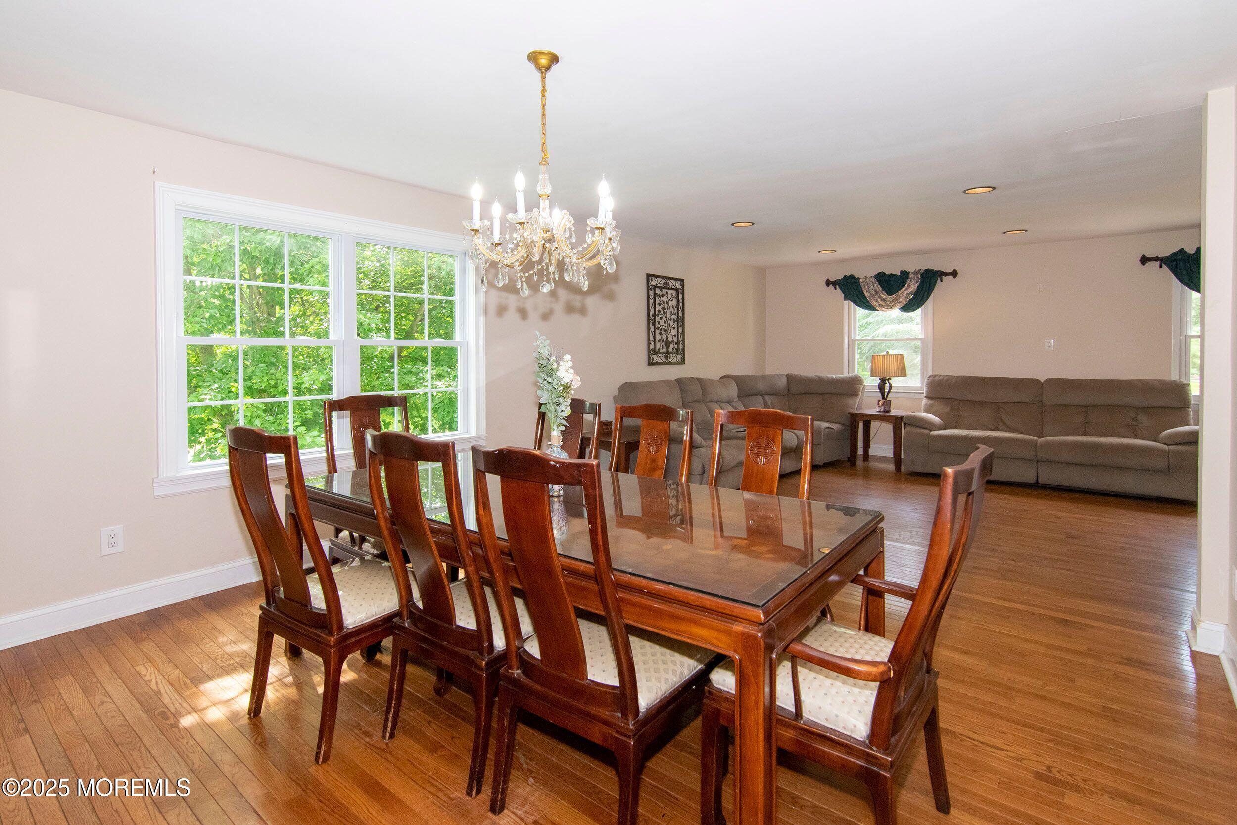 67 School Road Marlboro, NJ 07746 - Photo 9 of 42 BqbgCNhw