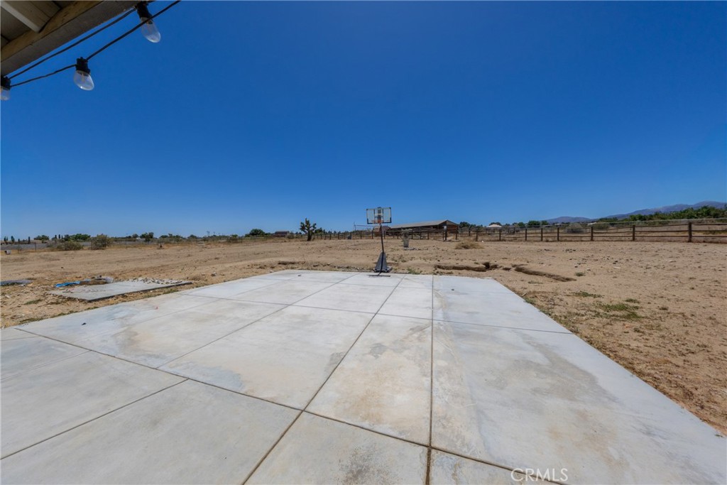 11671 Desert View Road Pinon Hills, CA 92372 - Photo 31 of 52