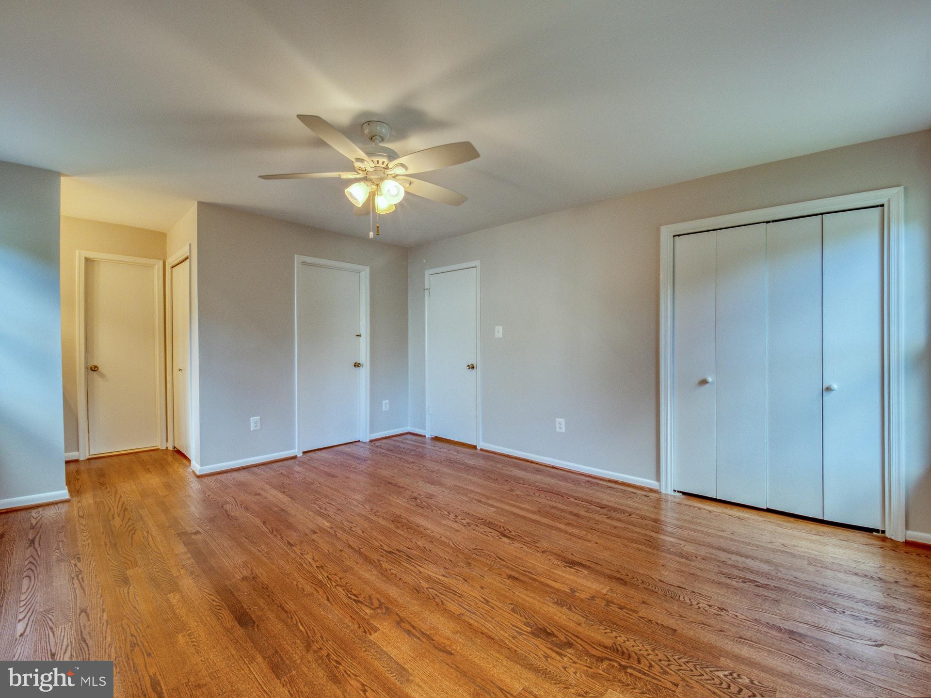 9705 Rhapsody Drive Vienna, VA 22181 - Photo 14 of 28 MASTERBEDROOM