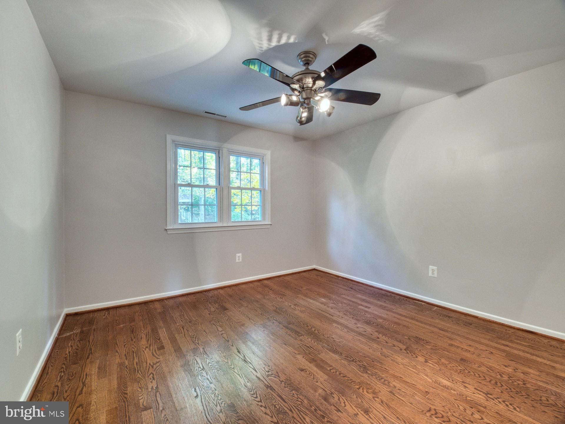 9705 Rhapsody Drive Vienna, VA 22181 - Photo 19 of 28 UPPER BEDROOM #4