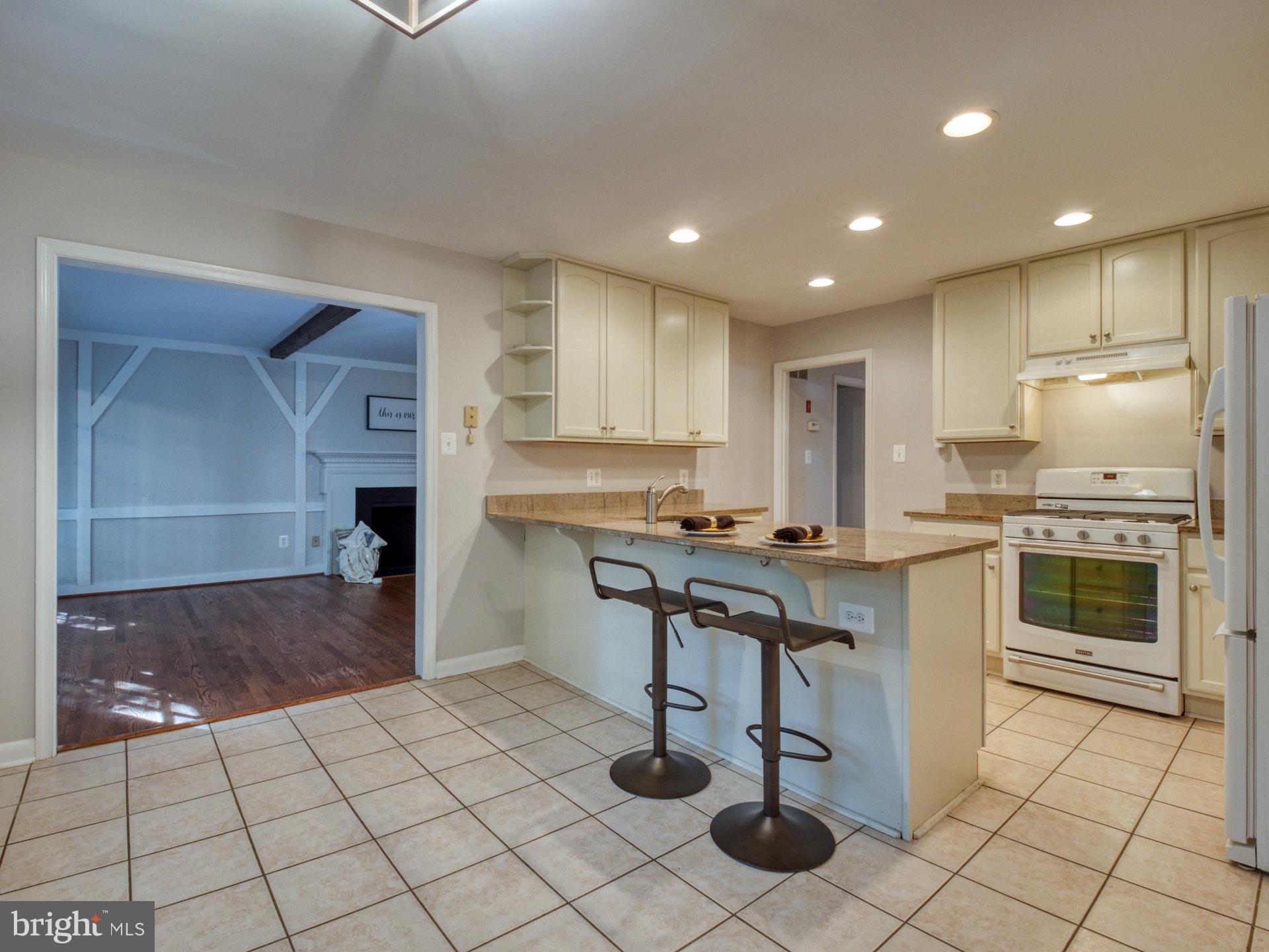 9705 Rhapsody Drive Vienna, VA 22181 - Photo 6 of 28 UPDATED KITCHEN