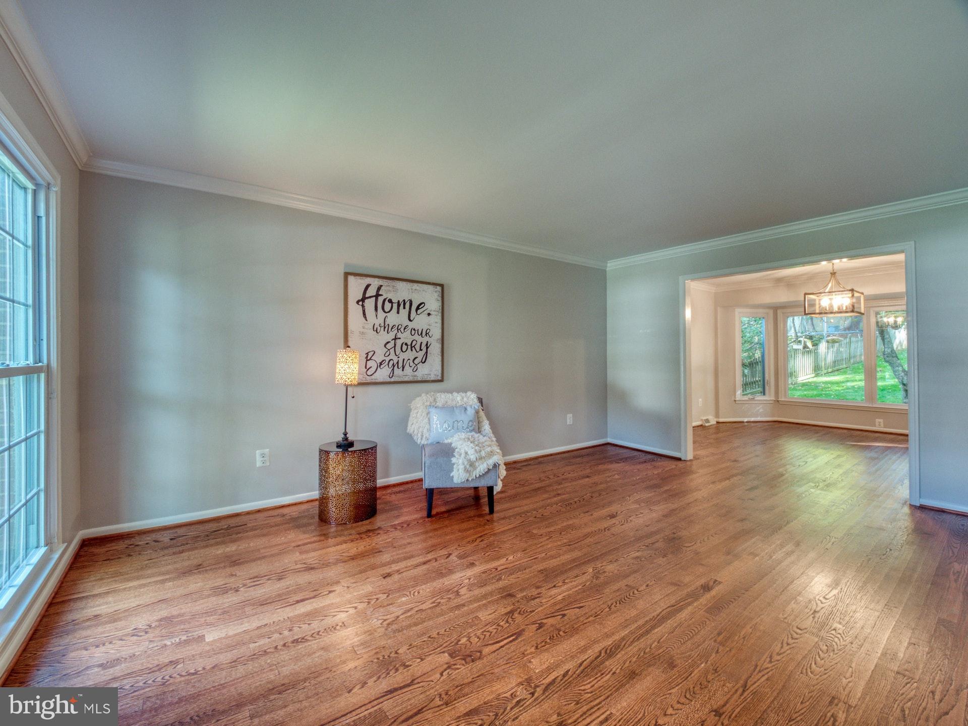 9705 Rhapsody Drive Vienna, VA 22181 - Photo 8 of 28 FORMAL LIVING ROOM