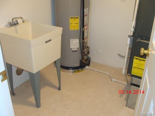 10892 Pardee Road Taylor, MI 48180 - Photo 21 of 21 utility room.jpg