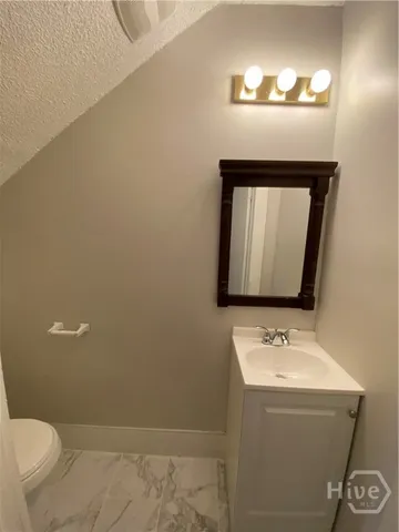 $1,700 | 516 West 38th Street, Savannah, GA 31415