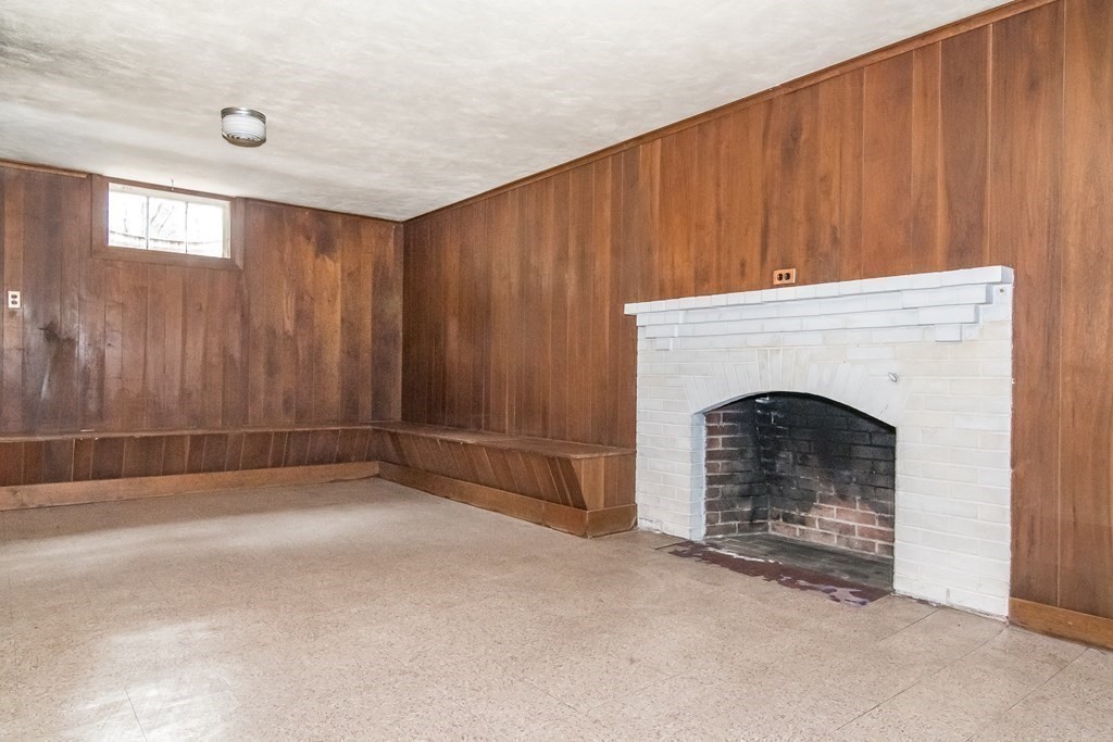 38 Oxford Road Westwood, MA 02090 - Photo 20 of 26 Gallery Image 20