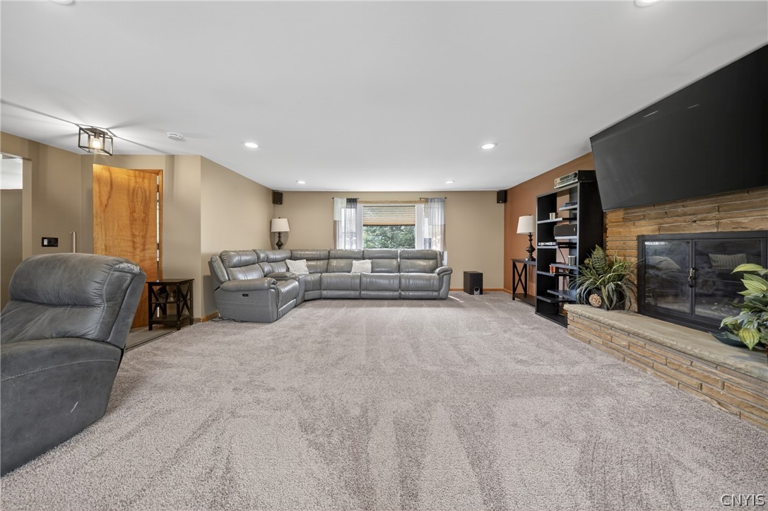 371 Beach Road Geddes, NY 13209 - Photo 18 of 50