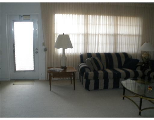 2010 Newcastle A, Unit 2010 Boca Raton, FL 33434 - Photo 2 of 8 Additional Photo