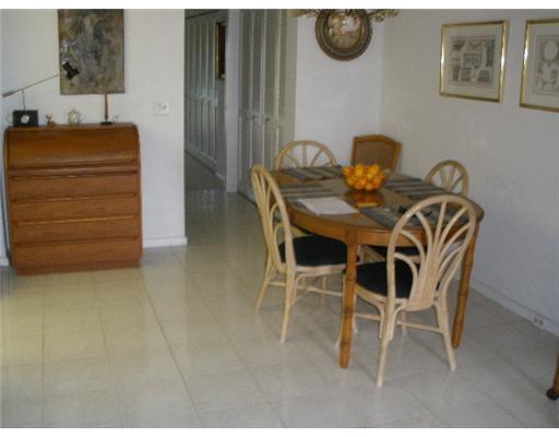 2010 Newcastle A, Unit 2010 Boca Raton, FL 33434 - Photo 4 of 8 Additional Photo