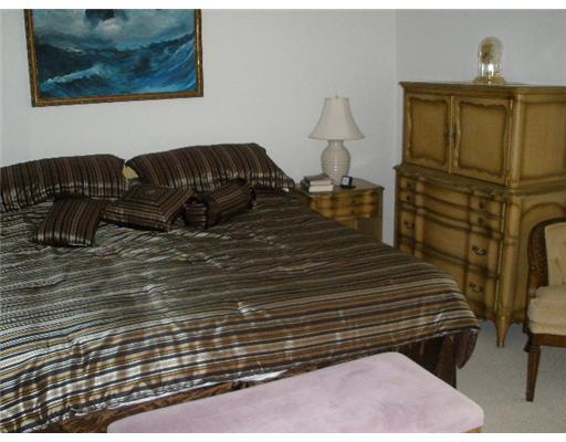2010 Newcastle A, Unit 2010 Boca Raton, FL 33434 - Photo 6 of 8 Additional Photo